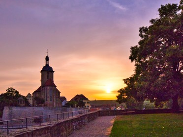 08.08.2018 Ulrich Seidel Regiswindiskirche bei Sonnenuntergang