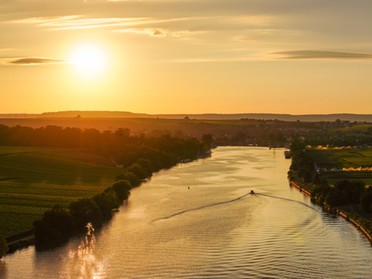 21.06.2019 - Ulrich Seidel - Sonnenuntergang über Lauffen zur Sommersonnwende