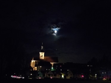 04.11.2019 - Jens Teichmann - Regiswindiskirche bei Vollmond