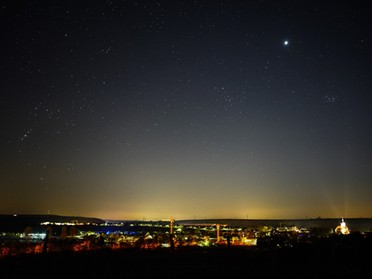 14.04.2020 - Ulrich Seidel - Venus und Sternbild Orion über Lauffen