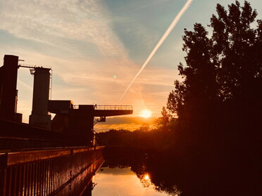 27.05.2020 - Tobias Eberbach - Sonnenuntergang im Zementwerk