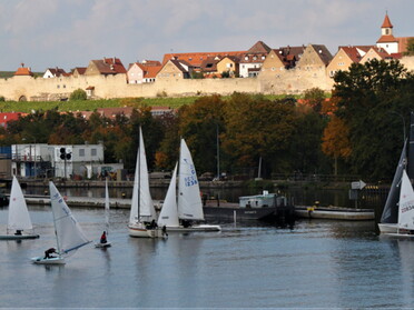 18.10.2020 - Sven Deininger - Segeln mit Blick auf die Stadtmauer