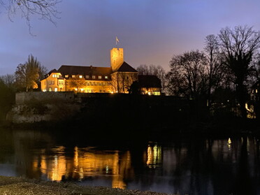 18.01.2021 - Uwe Milbradt - Rathaus am Abend