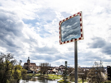 10.04.2021 - Hansjörg Sept - Wolkenverkehr 