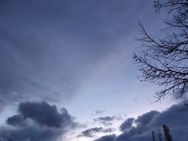 01.12.2021 - Hannah Lorenz - Lauffener Dezemberhimmel