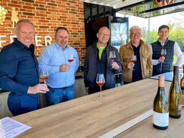 April 2022 - Planungen zu Wein im Park 