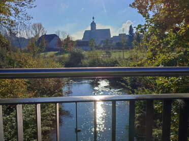 13.11.2022 - Daniela Kenngott - Blick vom LamparterPark auf die Regiswindiskirche