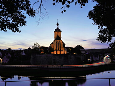 22.10.2023 - Ulrich Seidel - Regiswindiskirche zur blauen Stunde