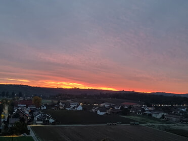 21.11.2023 - Volker Gruber - Sonnenaufgang über dem Römerhof