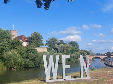 09.07.2025 - Hans-Peter Schwarz - Rathausburg und alte Neckarbrücke