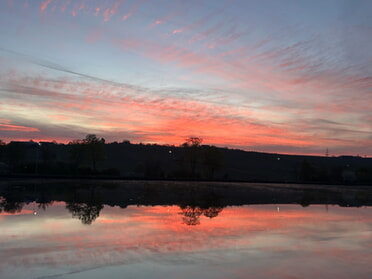 09.04.2026 - Kerstin Weise - Sonnenaufgang  neckar
