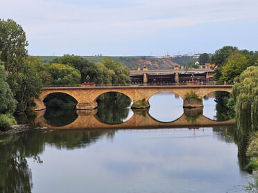 25.07.2026 - Kurt Laitenberger - Die alte Neckarbr&uuml;cke im Abendlicht